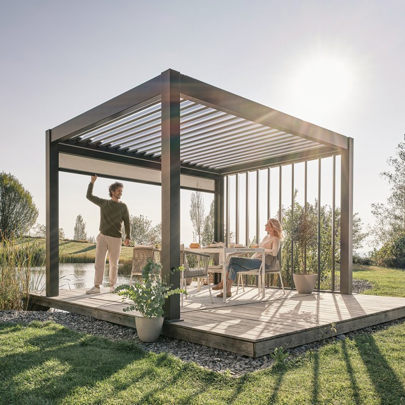 3m x 3m Biohort Metal Pergola in quartz grey insitu