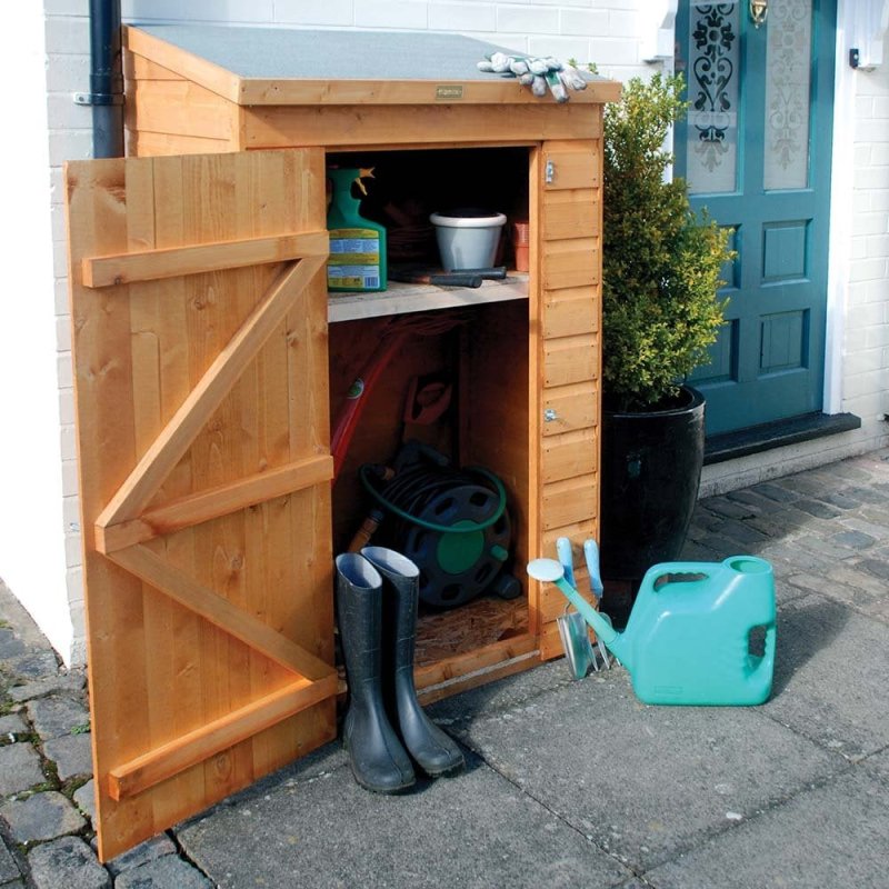 Rowlinson Shiplap Mini Garden Store - in situ